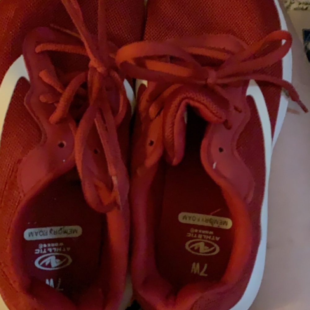 Running shoes - Picture 2 of 4